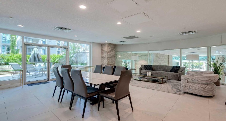 837 2 Avenue, Calgary, Alberta T2P 3T9, 2 Bedrooms Bedrooms, ,2 BathroomsBathrooms,Residential,For Sale,2,A2291461