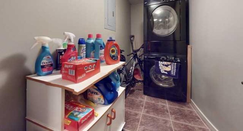 8535 Clearwater Drive, Fort McMurray, Alberta T9H0B7, 2 Bedrooms Bedrooms, ,2 BathroomsBathrooms,Residential,For Sale,Clearwater,A2291465