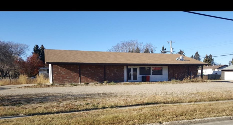 5502 50 Street, Lloydminster, Alberta T9V 0N2, ,Commercial,For Sale,50,A2291478