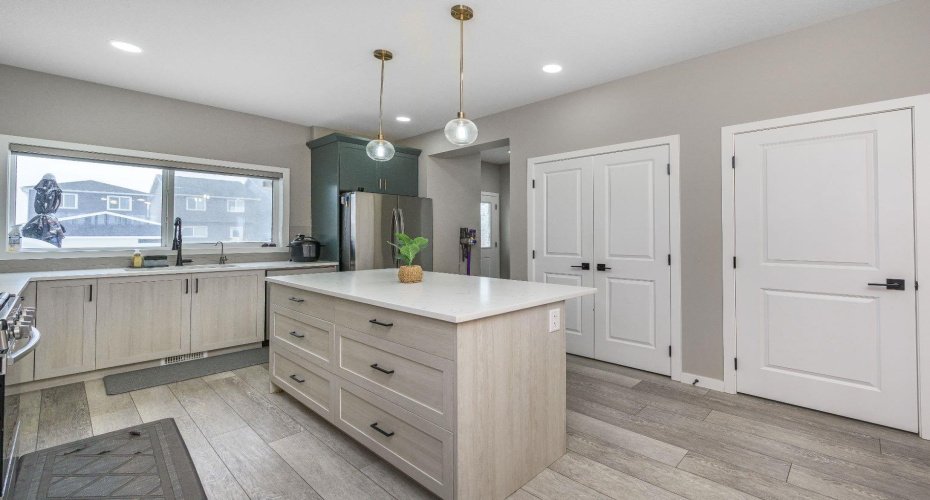 2049 Cobblespring Avenue, Airdrie, Alberta T4B5M1, 3 Bedrooms Bedrooms, ,3 BathroomsBathrooms,Residential,For Sale,Cobblespring,A2291494