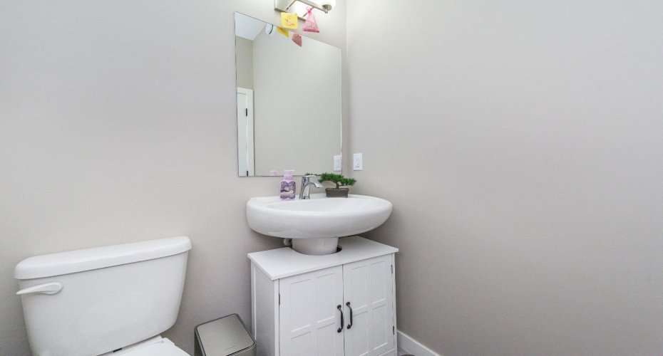 2049 Cobblespring Avenue, Airdrie, Alberta T4B5M1, 3 Bedrooms Bedrooms, ,3 BathroomsBathrooms,Residential,For Sale,Cobblespring,A2291494