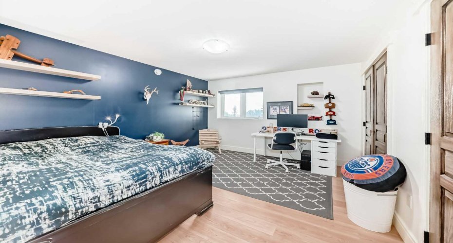 254041 Township Road 435, Rural Ponoka County, Alberta T4J 1R2, 4 Bedrooms Bedrooms, ,4 BathroomsBathrooms,Residential,For Sale,Township Road 435,A2290443