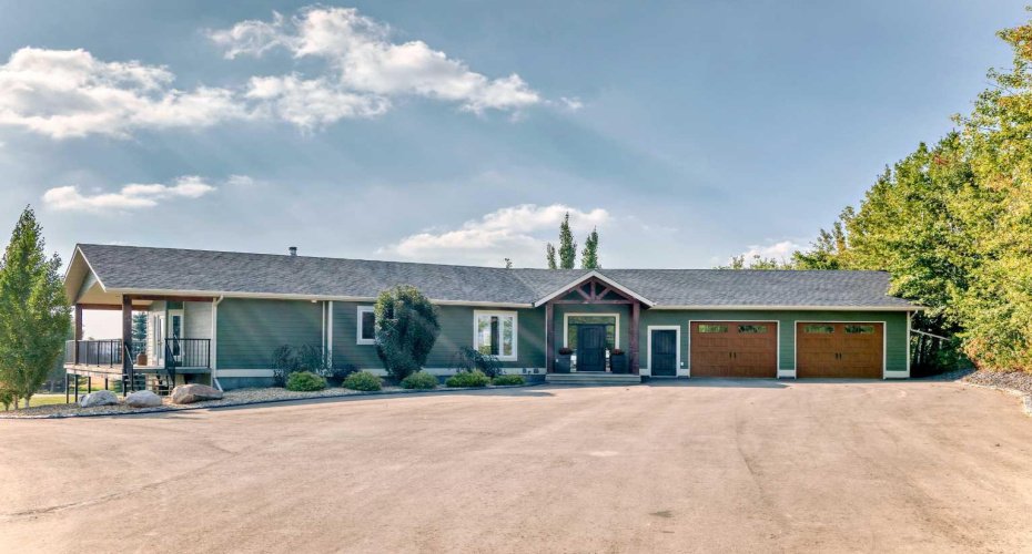 254041 Township Road 435, Rural Ponoka County, Alberta T4J 1R2, 4 Bedrooms Bedrooms, ,4 BathroomsBathrooms,Residential,For Sale,Township Road 435,A2290443