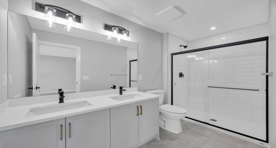 10 Versant Path, Calgary, Alberta T2Y 0Z5, 3 Bedrooms Bedrooms, ,3 BathroomsBathrooms,Residential,For Sale,Versant,A2290819
