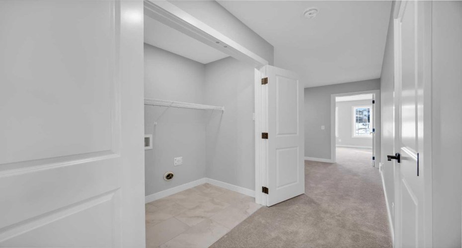 10 Versant Path, Calgary, Alberta T2Y 0Z5, 3 Bedrooms Bedrooms, ,3 BathroomsBathrooms,Residential,For Sale,Versant,A2290819