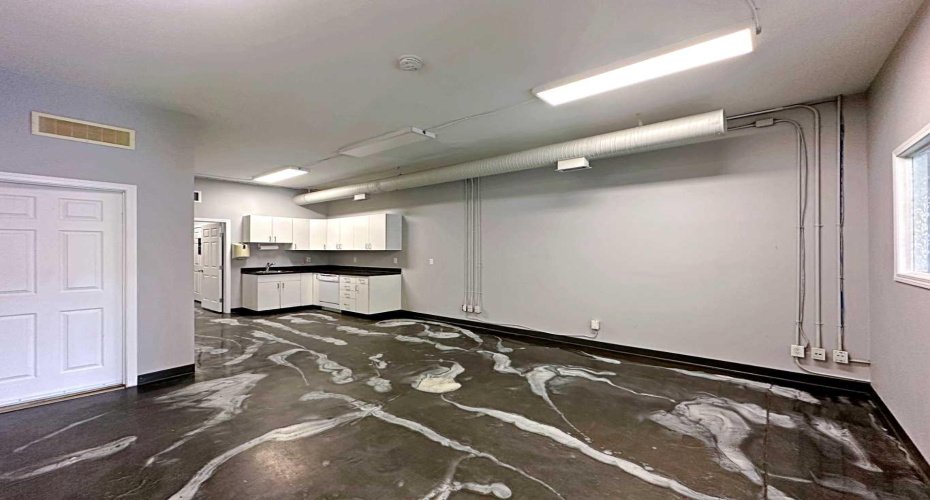 9612 Franklin Avenue, Fort McMurray, Alberta T9H 2J9, ,Commercial,For Lease,Franklin,A2290830