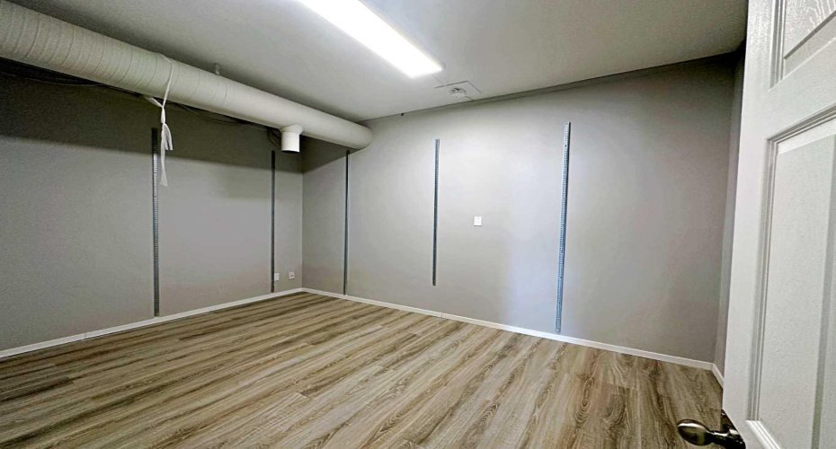 9612 Franklin Avenue, Fort McMurray, Alberta T9H 2J9, ,Commercial,For Lease,Franklin,A2290830