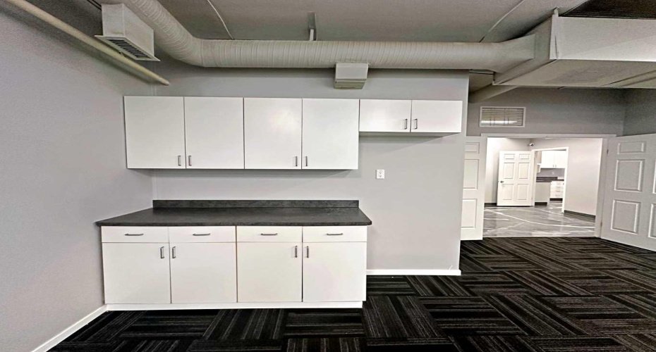 9612 Franklin Avenue, Fort McMurray, Alberta T9H 2J9, ,Commercial,For Lease,Franklin,A2290830