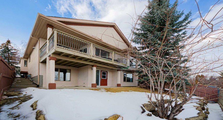 20 Somerset Drive, Calgary, Alberta T2Y 3C3, 3 Bedrooms Bedrooms, ,3 BathroomsBathrooms,Residential,For Sale,Somerset,A2290899