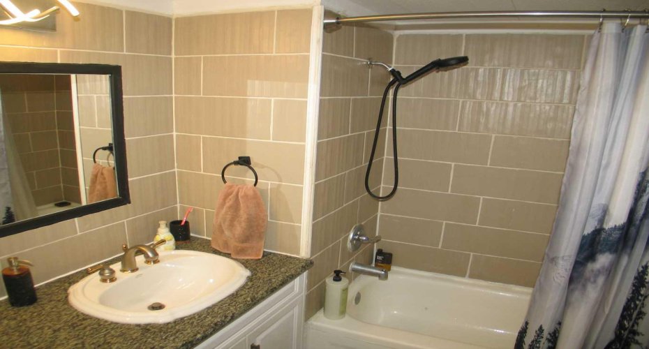 3223 83 Street, Calgary, Alberta t3b 5n1, 3 Bedrooms Bedrooms, ,1 BathroomBathrooms,Mobile,For Sale,83,A2291013