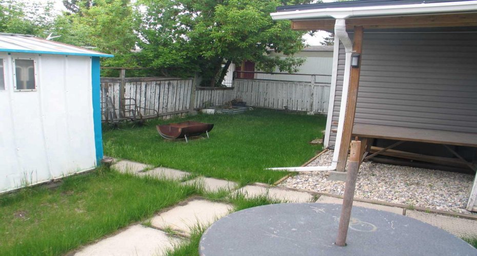 3223 83 Street, Calgary, Alberta t3b 5n1, 3 Bedrooms Bedrooms, ,1 BathroomBathrooms,Mobile,For Sale,83,A2291013