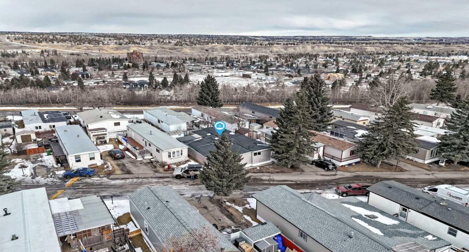 3223 83 Street, Calgary, Alberta t3b 5n1, 3 Bedrooms Bedrooms, ,1 BathroomBathrooms,Mobile,For Sale,83,A2291013