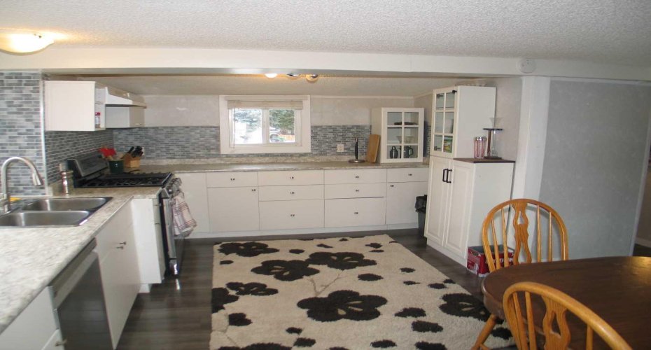 3223 83 Street, Calgary, Alberta t3b 5n1, 3 Bedrooms Bedrooms, ,1 BathroomBathrooms,Mobile,For Sale,83,A2291013