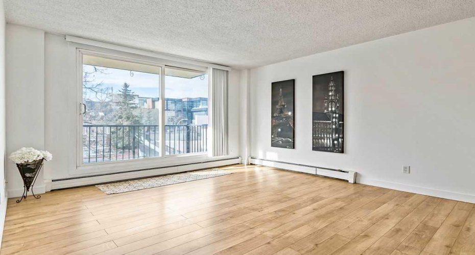 2220 16A Street, Calgary, Alberta T2T 4K2, 1 Bedroom Bedrooms, ,1 BathroomBathrooms,Residential,For Sale,16A,A2291034