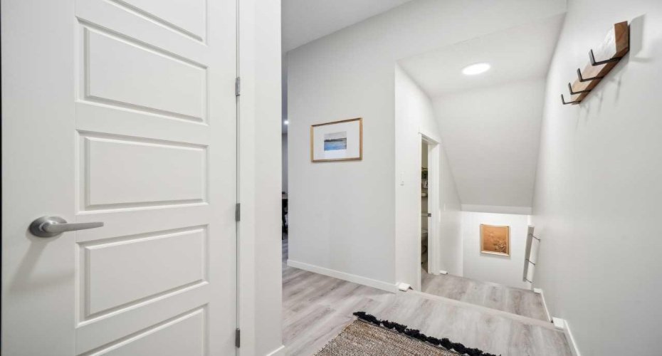 231 Vantage Drive, Cochrane, Alberta T4C3G5, 3 Bedrooms Bedrooms, ,3 BathroomsBathrooms,Residential,For Sale,Vantage,A2291128