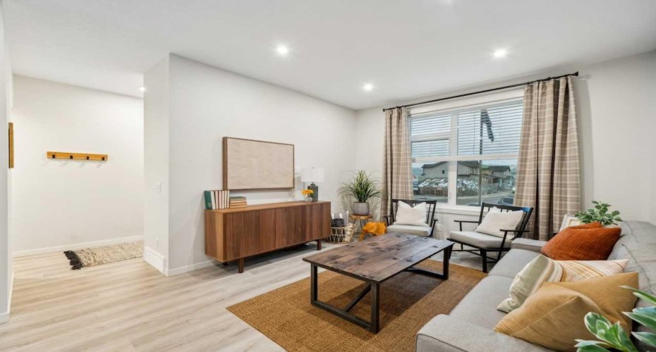 231 Vantage Drive, Cochrane, Alberta T4C3G5, 3 Bedrooms Bedrooms, ,3 BathroomsBathrooms,Residential,For Sale,Vantage,A2291128