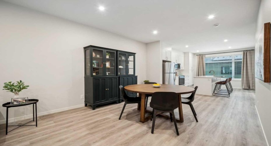 231 Vantage Drive, Cochrane, Alberta T4C3G5, 3 Bedrooms Bedrooms, ,3 BathroomsBathrooms,Residential,For Sale,Vantage,A2291128