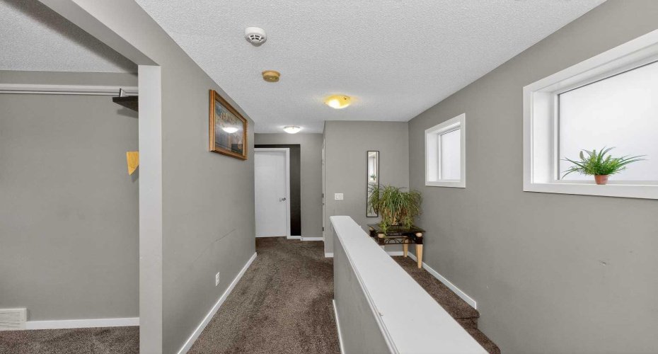 45 Redstone Drive, Calgary, Alberta T3J 0N2, 4 Bedrooms Bedrooms, ,4 BathroomsBathrooms,Residential,For Sale,Redstone,A2291264