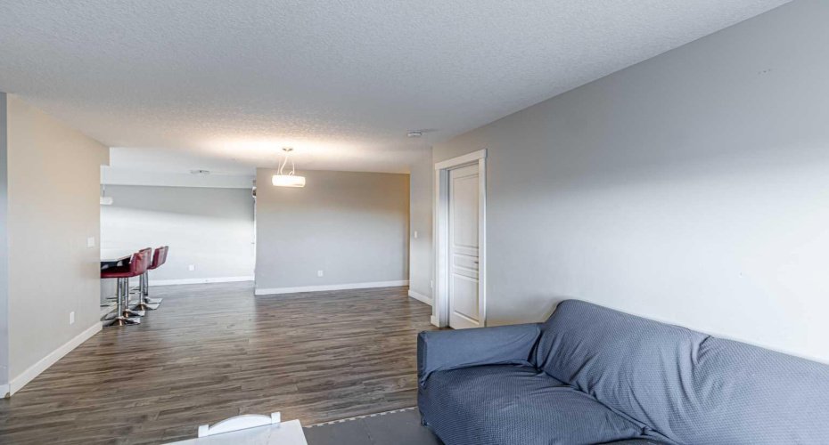 2300 Evanston Square, Calgary, Alberta T3P 0G8, 2 Bedrooms Bedrooms, ,2 BathroomsBathrooms,Residential,For Sale,Evanston,A2291603