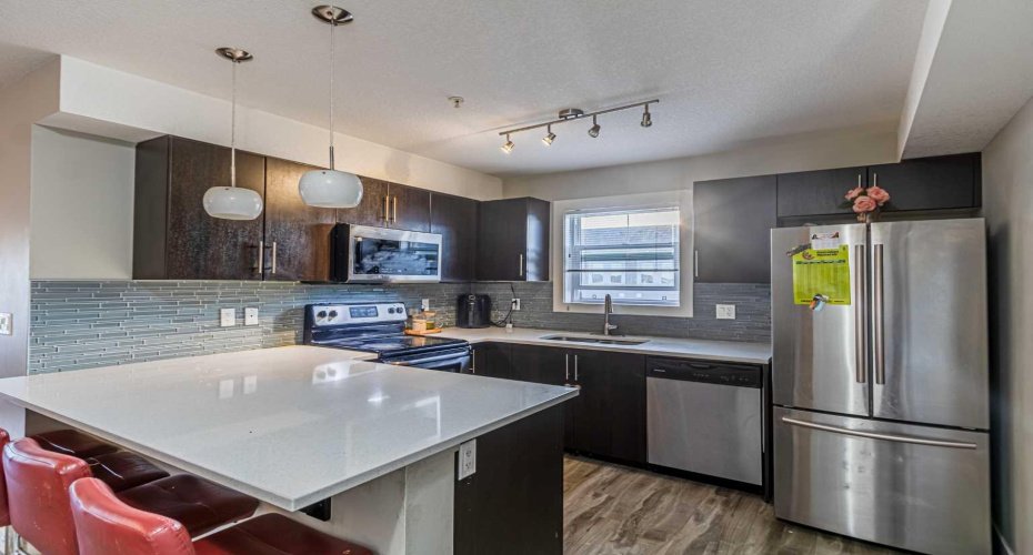 2300 Evanston Square, Calgary, Alberta T3P 0G8, 2 Bedrooms Bedrooms, ,2 BathroomsBathrooms,Residential,For Sale,Evanston,A2291603