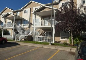 310 Sunrise Terrace, High River, Alberta T1V0C3, 2 Bedrooms Bedrooms, ,2 BathroomsBathrooms,Residential,For Sale,Sunrise,A2264117
