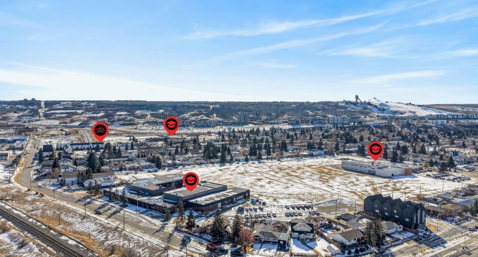 403 Bow Grove, Calgary, Alberta T3B 6E8, 3 Bedrooms Bedrooms, ,3 BathroomsBathrooms,Residential,For Sale,Bow,A2291656