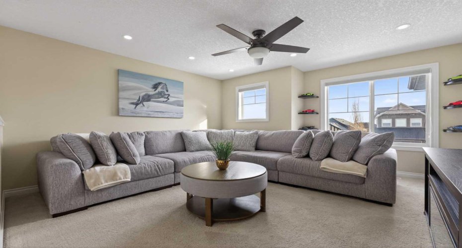 673 Marina Drive, Chestermere, Alberta T1X0S3, 6 Bedrooms Bedrooms, ,4 BathroomsBathrooms,Residential,For Sale,Marina,A2290883