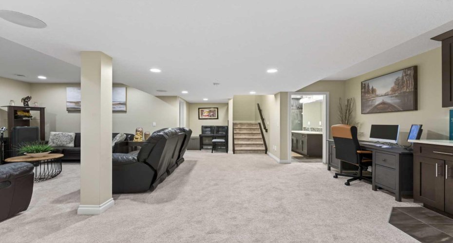 673 Marina Drive, Chestermere, Alberta T1X0S3, 6 Bedrooms Bedrooms, ,4 BathroomsBathrooms,Residential,For Sale,Marina,A2290883