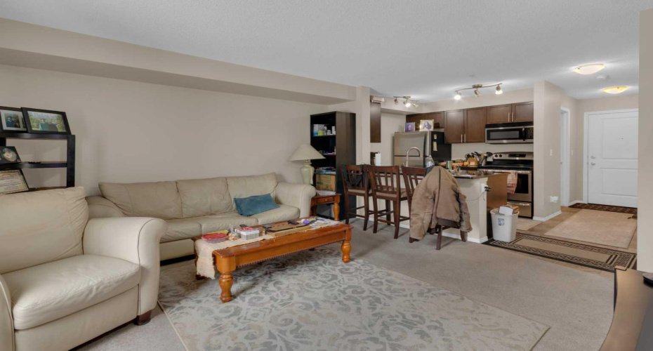 625 Glenbow Drive, Cochrane, Alberta T4C0S7, 1 Bedroom Bedrooms, ,1 BathroomBathrooms,Residential,For Sale,Glenbow,A2291236