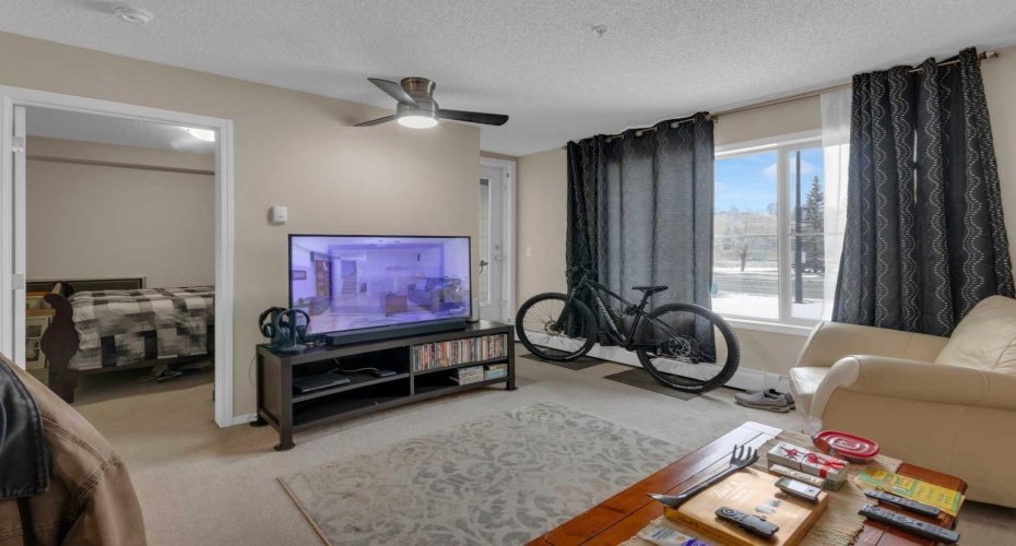 625 Glenbow Drive, Cochrane, Alberta T4C0S7, 1 Bedroom Bedrooms, ,1 BathroomBathrooms,Residential,For Sale,Glenbow,A2291236