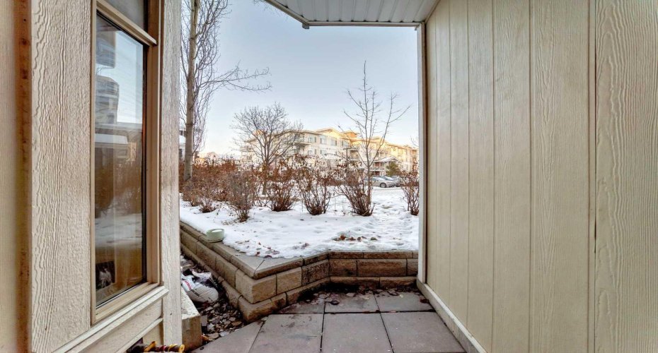 Patio with BBQ gas line