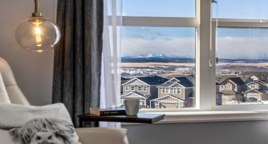 128 Sunset Park, Cochrane, Alberta T4C0N5, 4 Bedrooms Bedrooms, ,4 BathroomsBathrooms,Residential,For Sale,Sunset,A2290294