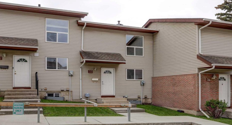 64 Whitnel Court, Calgary, Alberta T1Y 5E3, 2 Bedroom Bedrooms, 0 ,1 BathroomBathrooms,Residential,For Sale,Whitnel,0,A2290841