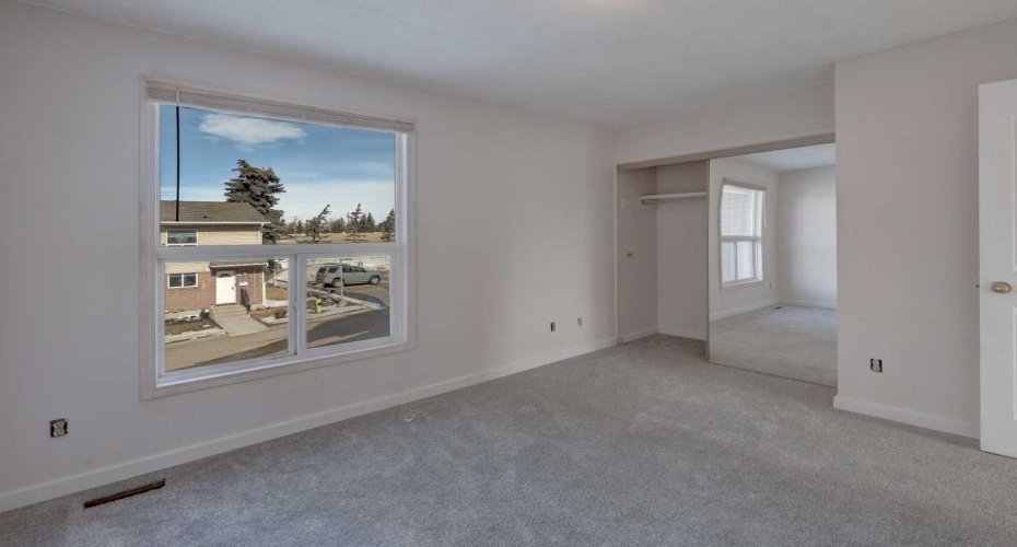 64 Whitnel Court, Calgary, Alberta T1Y 5E3, 2 Bedroom Bedrooms, 0 ,1 BathroomBathrooms,Residential,For Sale,Whitnel,0,A2290841