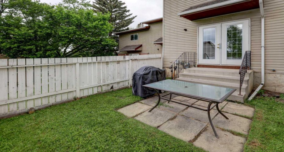 64 Whitnel Court, Calgary, Alberta T1Y 5E3, 2 Bedroom Bedrooms, 0 ,1 BathroomBathrooms,Residential,For Sale,Whitnel,0,A2290841