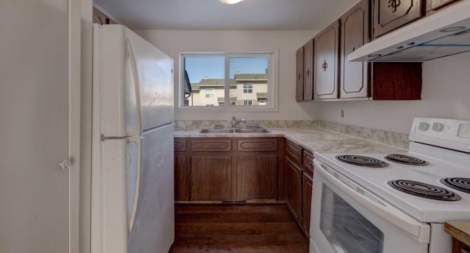 64 Whitnel Court, Calgary, Alberta T1Y 5E3, 2 Bedroom Bedrooms, 0 ,1 BathroomBathrooms,Residential,For Sale,Whitnel,0,A2290841