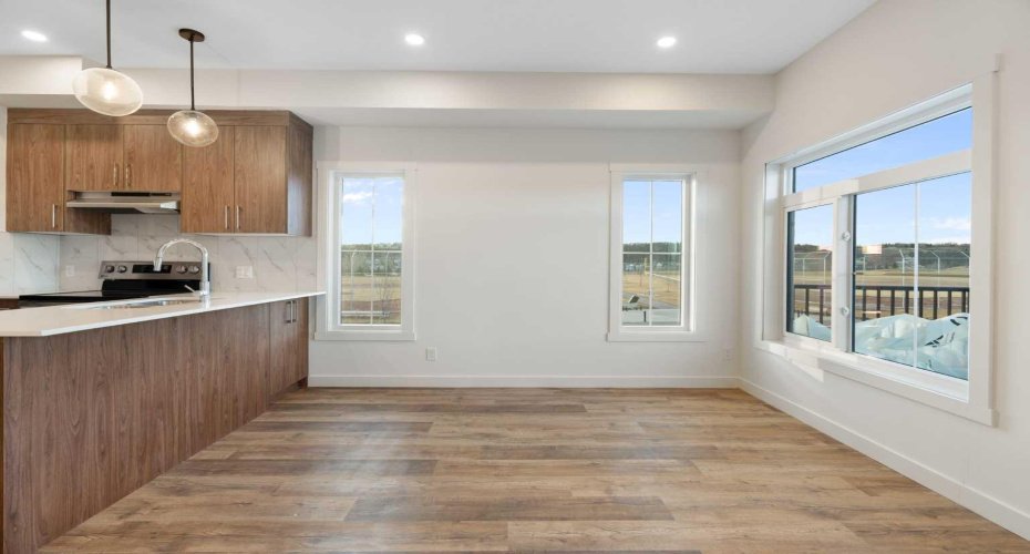 156 Park Street, Cochrane, Alberta T4C2B8, 3 Bedrooms Bedrooms, ,2 BathroomsBathrooms,Residential,For Sale,Park,A2291443