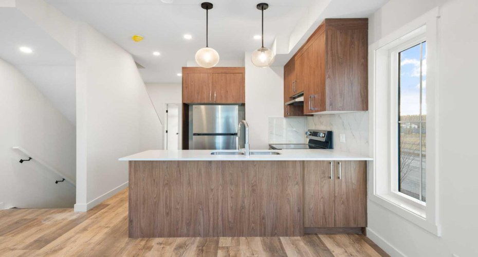 156 Park Street, Cochrane, Alberta T4C2B8, 3 Bedrooms Bedrooms, ,2 BathroomsBathrooms,Residential,For Sale,Park,A2291443