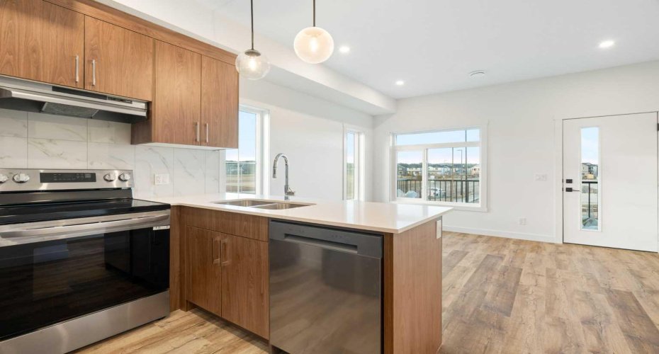 156 Park Street, Cochrane, Alberta T4C2B8, 3 Bedrooms Bedrooms, ,2 BathroomsBathrooms,Residential,For Sale,Park,A2291443