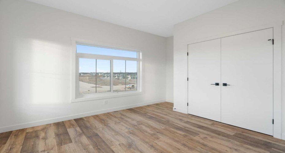 156 Park Street, Cochrane, Alberta T4C2B8, 3 Bedrooms Bedrooms, ,2 BathroomsBathrooms,Residential,For Sale,Park,A2291443