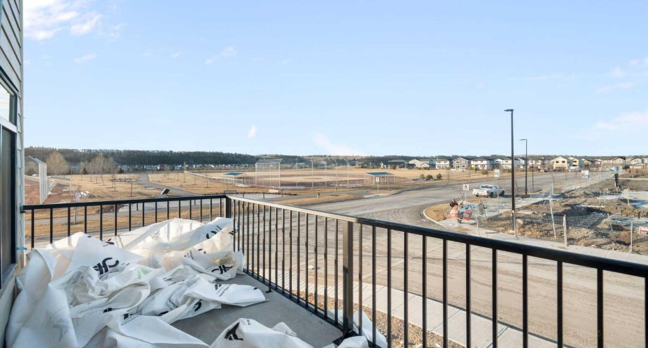 156 Park Street, Cochrane, Alberta T4C2B8, 3 Bedrooms Bedrooms, ,2 BathroomsBathrooms,Residential,For Sale,Park,A2291443