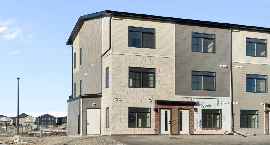 156 Park Street, Cochrane, Alberta T4C2B8, 3 Bedrooms Bedrooms, ,2 BathroomsBathrooms,Residential,For Sale,Park,A2291443