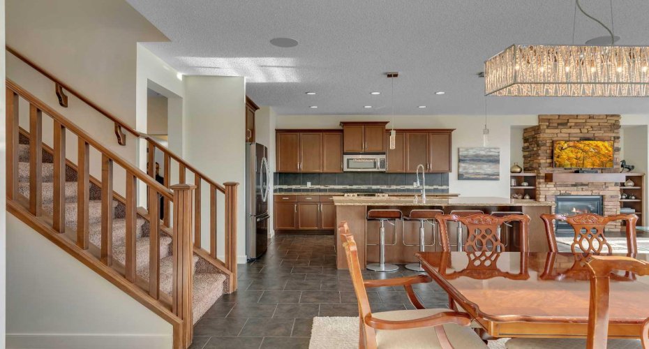 287 Sunset View, Cochrane, Alberta T4C 0N6, 3 Bedrooms Bedrooms, ,4 BathroomsBathrooms,Residential,For Sale,Sunset,A2291445