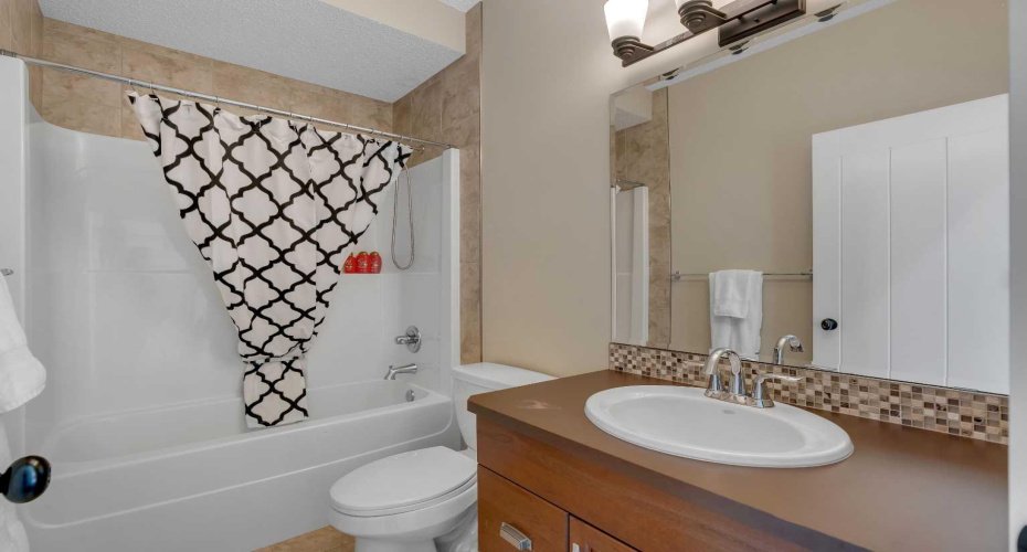 287 Sunset View, Cochrane, Alberta T4C 0N6, 3 Bedrooms Bedrooms, ,4 BathroomsBathrooms,Residential,For Sale,Sunset,A2291445