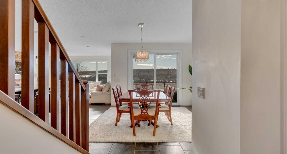 287 Sunset View, Cochrane, Alberta T4C 0N6, 3 Bedrooms Bedrooms, ,4 BathroomsBathrooms,Residential,For Sale,Sunset,A2291445