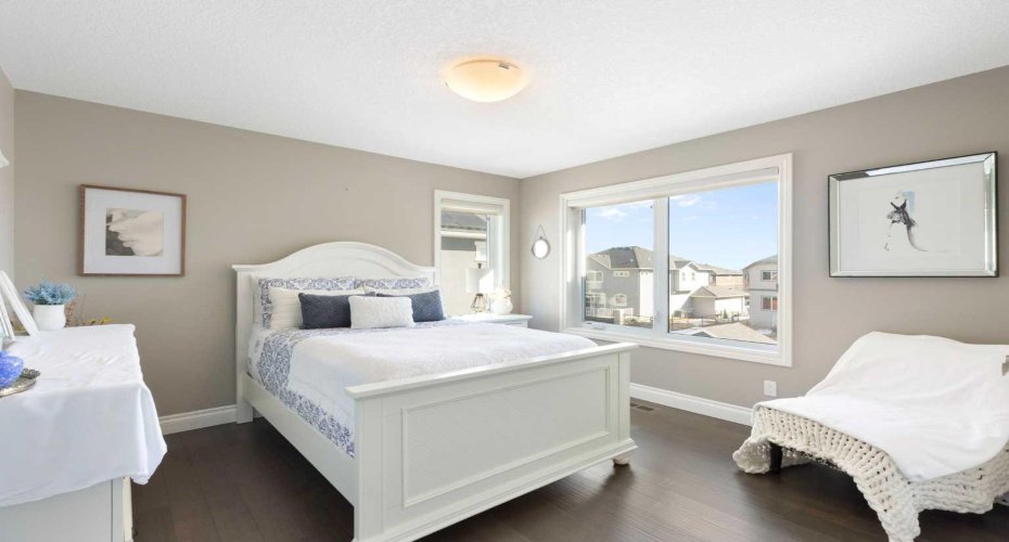800 E Lakeview Road, Chestermere, Alberta T1X 1R2, 5 Bedrooms Bedrooms, ,4 BathroomsBathrooms,Residential,For Sale,E Lakeview,A2287110
