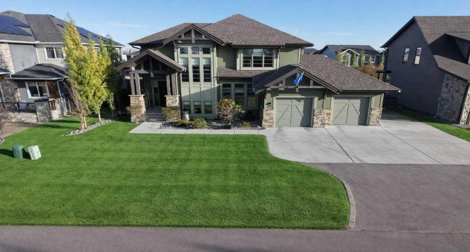 800 E Lakeview Road, Chestermere, Alberta T1X 1R2, 5 Bedrooms Bedrooms, ,4 BathroomsBathrooms,Residential,For Sale,E Lakeview,A2287110