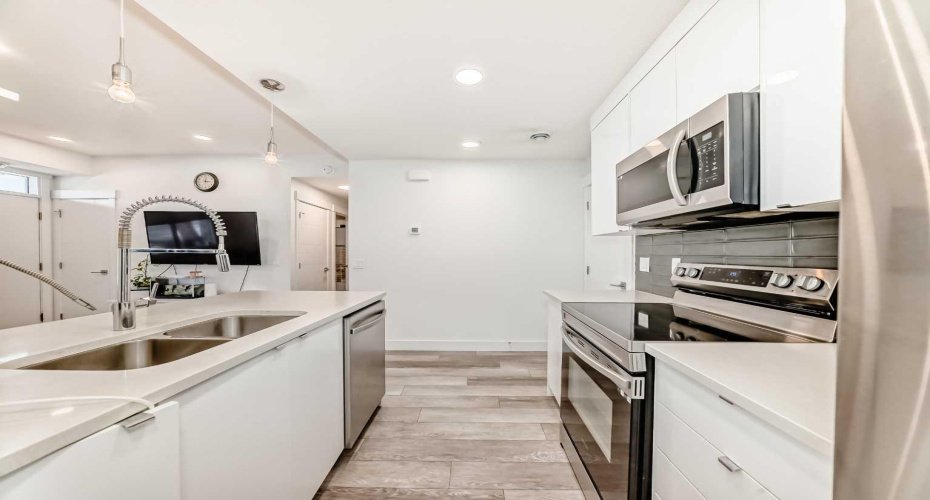 4697 SETON Drive, Calgary, Alberta T3M 3T9, 2 Bedroom Bedrooms, 0 ,1 BathroomBathrooms,Residential,For Sale,SETON,0,A2291690