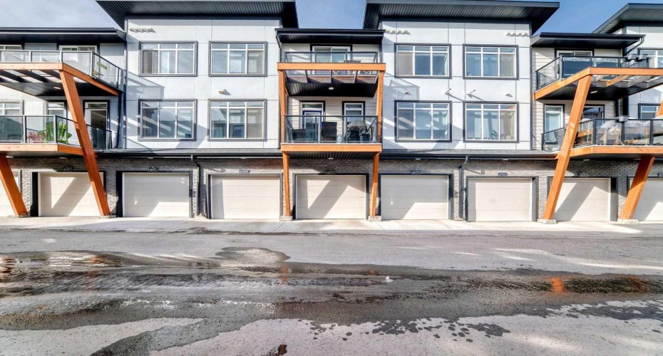 4697 SETON Drive, Calgary, Alberta T3M 3T9, 2 Bedroom Bedrooms, 0 ,1 BathroomBathrooms,Residential,For Sale,SETON,0,A2291690