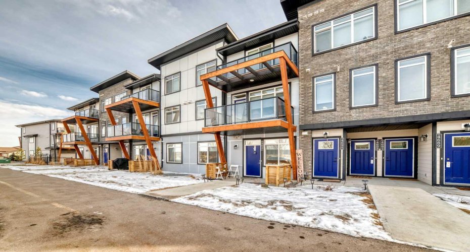 4697 SETON Drive, Calgary, Alberta T3M 3T9, 2 Bedroom Bedrooms, 0 ,1 BathroomBathrooms,Residential,For Sale,SETON,0,A2291690